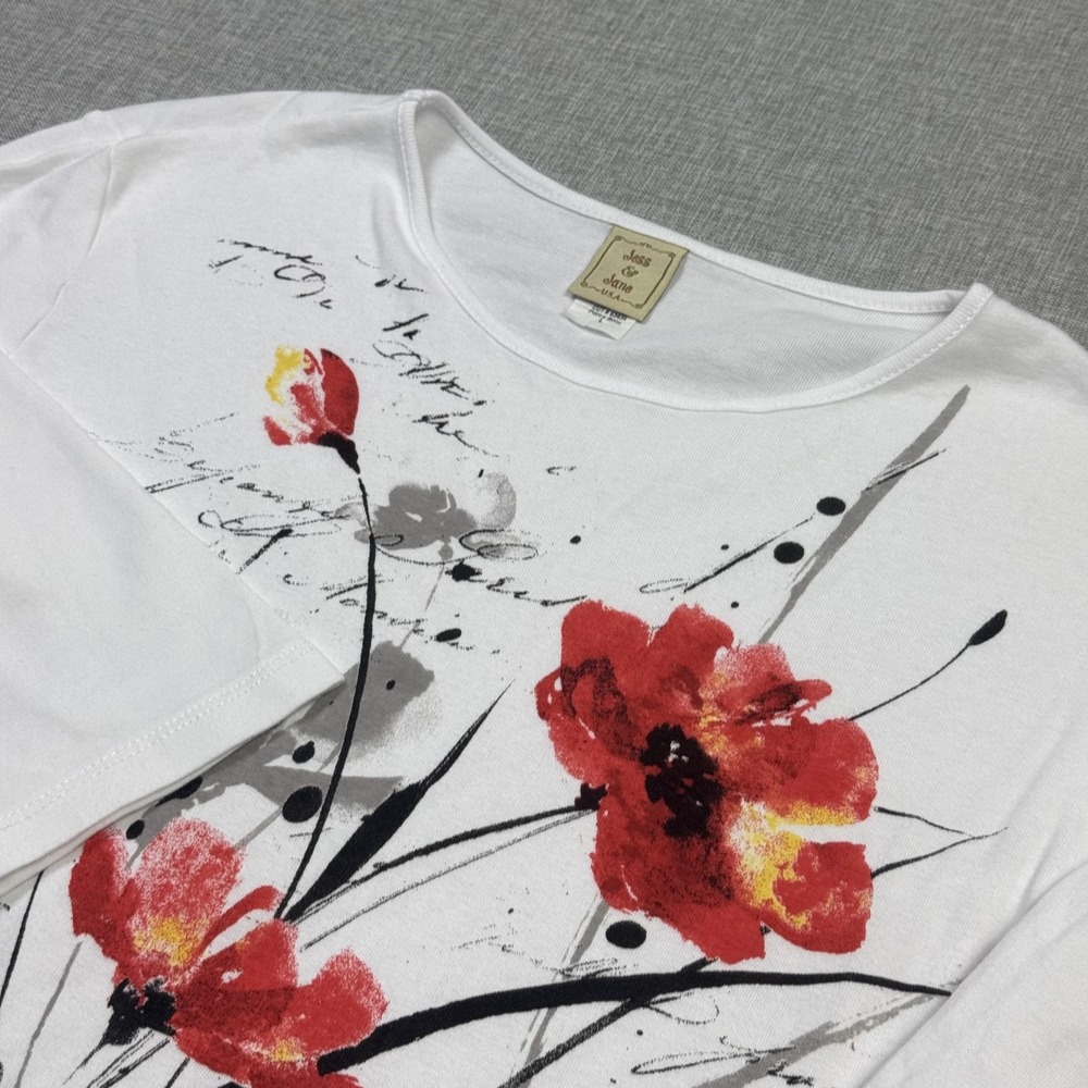 Jess & Jane T-Shirt Womens Large White Floral 3/4 Sleeve Round Neck